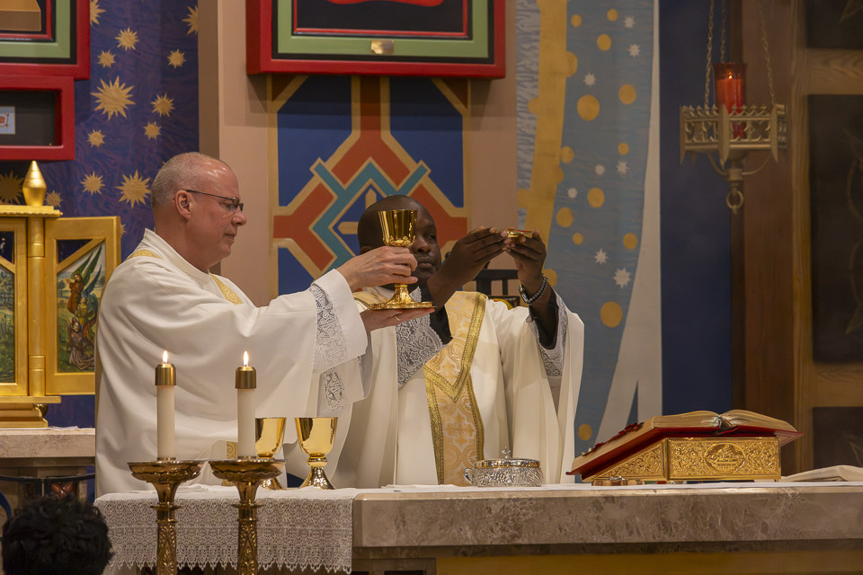 2026-First-Communion (45 of 150).jpg